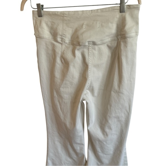 Free People Venice Beach Flare in Worn White, Size 32 - Picture 8 of 12